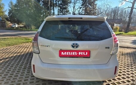 Toyota Prius Alpha I (ZVW40/41), 2017 год, 1 850 000 рублей, 8 фотография