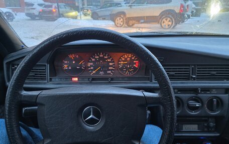 Mercedes-Benz 190 (W201), 1991 год, 200 000 рублей, 6 фотография