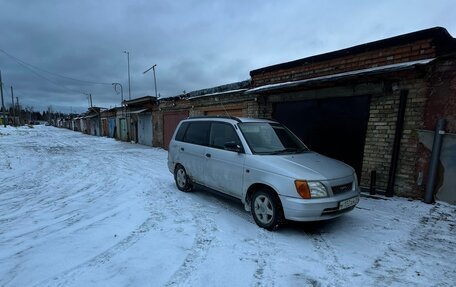 Daihatsu Pyzar I, 1997 год, 95 000 рублей, 3 фотография