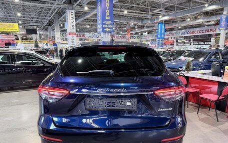 Maserati Levante I, 2022 год, 7 250 000 рублей, 6 фотография