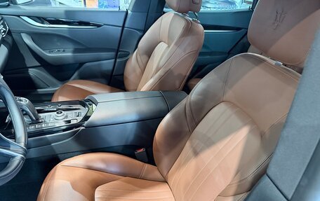 Maserati Levante I, 2022 год, 7 250 000 рублей, 13 фотография