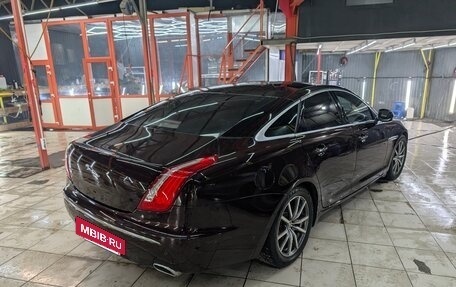 Jaguar XJ IV (X351), 2011 год, 2 200 000 рублей, 7 фотография