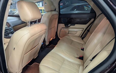 Jaguar XJ IV (X351), 2011 год, 2 200 000 рублей, 24 фотография