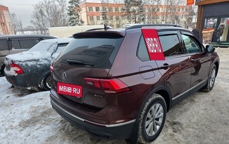 Volkswagen Tiguan II, 2022 год, 3 300 000 рублей, 5 фотография