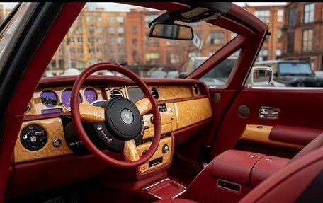 Rolls-Royce Phantom VII рестайлинг, 2008 год, 29 900 000 рублей, 12 фотография