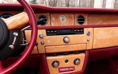 Rolls-Royce Phantom VII рестайлинг, 2008 год, 29 900 000 рублей, 16 фотография