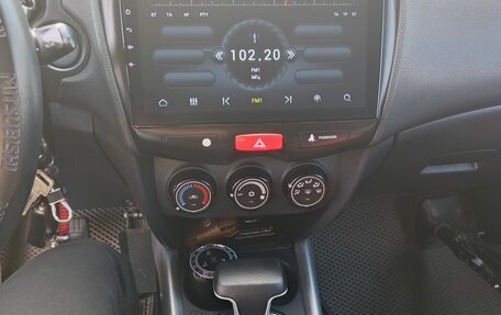 Mitsubishi ASX I рестайлинг, 2010 год, 900 000 рублей, 3 фотография