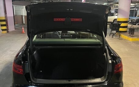 Audi A4, 2019 год, 2 100 000 рублей, 15 фотография