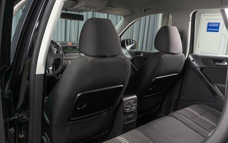 Volkswagen Tiguan I, 2010 год, 1 099 000 рублей, 11 фотография