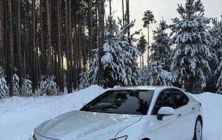 Toyota Camry, 2019 год, 2 950 000 рублей, 9 фотография