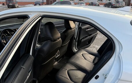 Toyota Camry, 2019 год, 2 950 000 рублей, 13 фотография