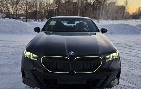 BMW 5 серия, 2026 год, 8 084 000 рублей, 2 фотография