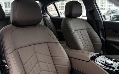 BMW 5 серия, 2026 год, 8 084 000 рублей, 14 фотография