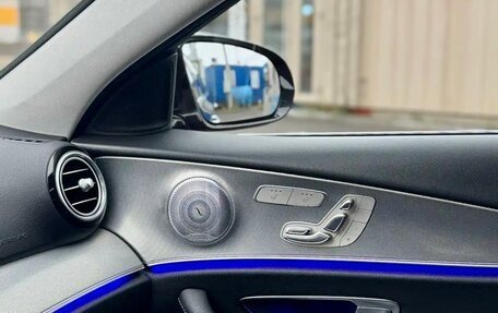 Mercedes-Benz E-Класс, 2020 год, 4 600 000 рублей, 13 фотография