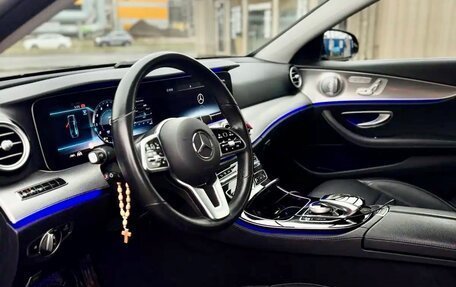 Mercedes-Benz E-Класс, 2020 год, 4 600 000 рублей, 11 фотография