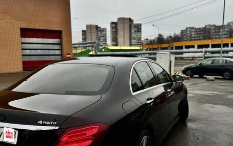 Mercedes-Benz E-Класс, 2020 год, 4 600 000 рублей, 19 фотография