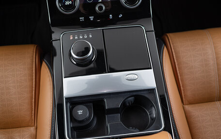 Land Rover Range Rover Velar I, 2018 год, 6 090 000 рублей, 19 фотография