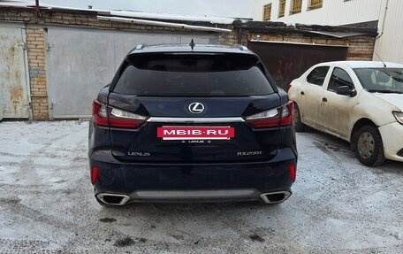 Lexus RX IV рестайлинг, 2016 год, 3 400 000 рублей, 4 фотография