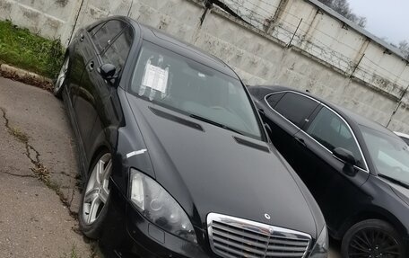 Mercedes-Benz S-Класс, 2006 год, 850 000 рублей, 3 фотография