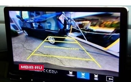 Honda Stepwgn, 2022 год, 1 850 000 рублей, 17 фотография