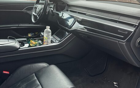 Audi A8, 2019 год, 4 500 000 рублей, 6 фотография