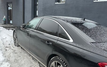 Audi A8, 2019 год, 4 500 000 рублей, 5 фотография