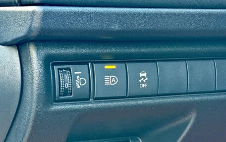 Toyota Camry, 2025 год, 4 222 123 рублей, 10 фотография