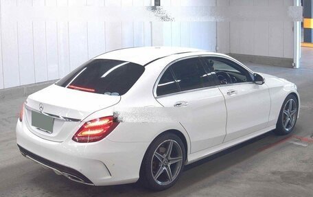 Mercedes-Benz C-Класс, 2017 год, 1 950 000 рублей, 4 фотография