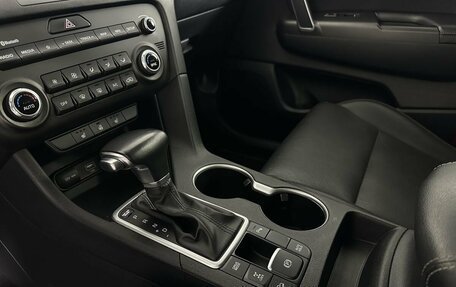 KIA Sportage IV рестайлинг, 2020 год, 2 500 000 рублей, 14 фотография