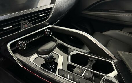 Geely Tugella FY11, 2022 год, 2 300 000 рублей, 13 фотография