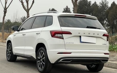 Skoda Karoq I, 2022 год, 1 700 060 рублей, 5 фотография
