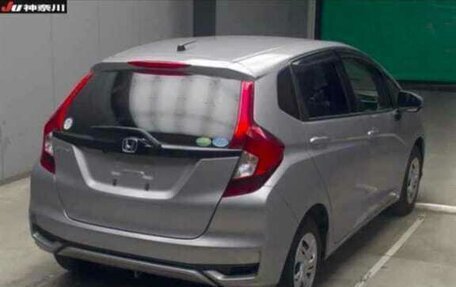 Honda Fit III, 2018 год, 1 290 000 рублей, 5 фотография