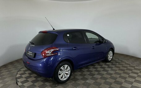 Peugeot 208 II, 2013 год, 590 000 рублей, 6 фотография
