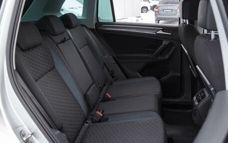 Volkswagen Tiguan II, 2019 год, 2 399 000 рублей, 7 фотография