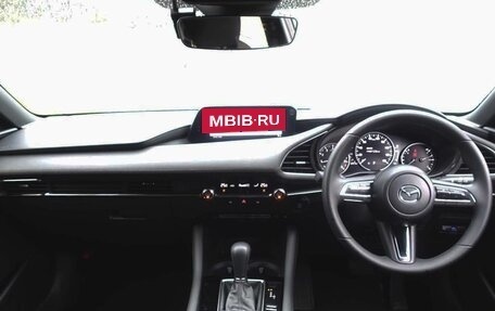 Mazda 3, 2022 год, 1 284 000 рублей, 8 фотография