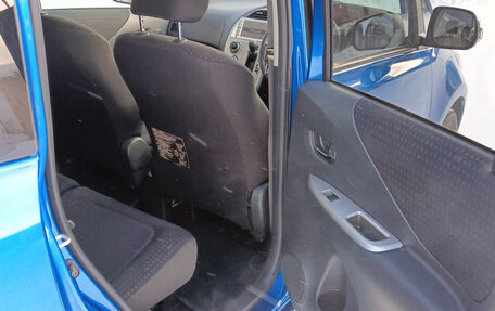 Toyota Ractis I, 2009 год, 1 250 000 рублей, 13 фотография