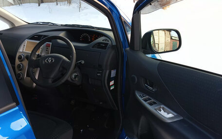 Toyota Ractis I, 2009 год, 1 250 000 рублей, 9 фотография