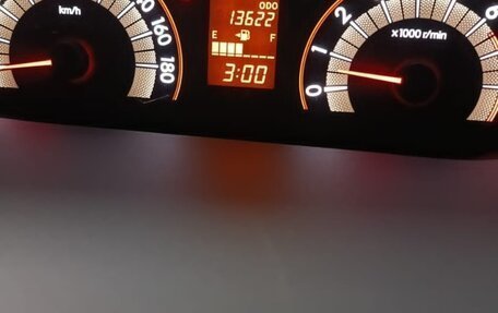 Toyota Ractis I, 2009 год, 1 250 000 рублей, 28 фотография