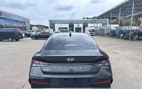 Hyundai Elantra, 2023 год, 1 210 100 рублей, 5 фотография