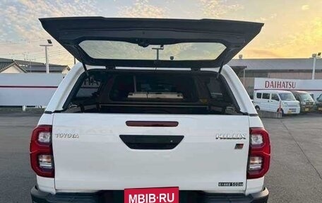 Toyota Hilux VIII, 2023 год, 4 350 000 рублей, 11 фотография