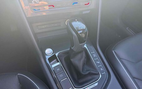 Volkswagen Tiguan II, 2023 год, 3 100 009 рублей, 14 фотография