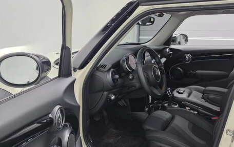 MINI Hatch, 2021 год, 1 929 000 рублей, 10 фотография