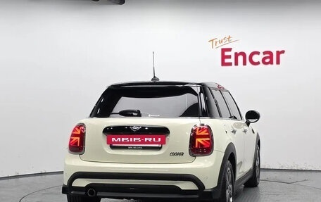 MINI Hatch, 2021 год, 1 929 000 рублей, 5 фотография