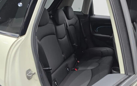 MINI Hatch, 2021 год, 1 929 000 рублей, 19 фотография