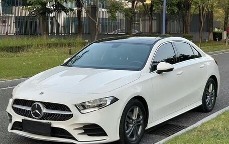 Mercedes-Benz A-Класс, 2022 год, 1 895 007 рублей, 1 фотография