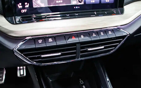 Skoda Octavia IV, 2023 год, 2 090 000 рублей, 16 фотография