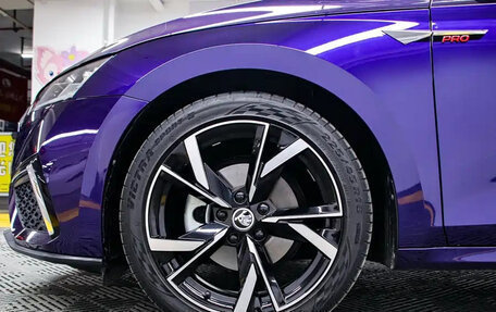 Skoda Octavia IV, 2023 год, 2 090 000 рублей, 20 фотография