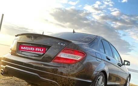 Mercedes-Benz C-Класс, 2010 год, 1 200 000 рублей, 2 фотография