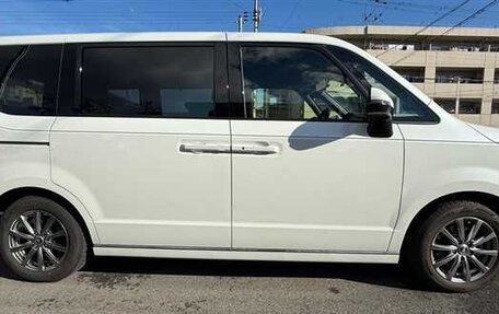 Honda Stepwgn, 2025 год, 2 450 000 рублей, 9 фотография