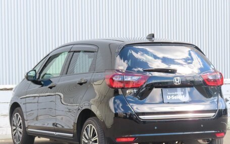 Honda Fit, 2022 год, 1 270 000 рублей, 5 фотография